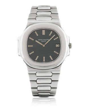 4. Patek Philippe JUMBO NAUTILUS ref. 3700/001, 1977 год