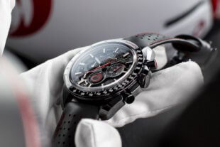 Omega Speedmaster Dark Side of The Moon Alinghi