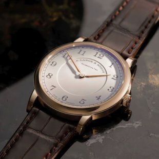 Три модели часов A. Lange & Söhne с медовым золотом